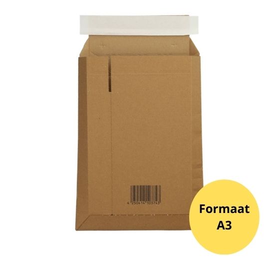 Open A3 kartonnen envelop van G&F Verpakkingen, toont de ruime afmetingen van 335x500x50 mm.